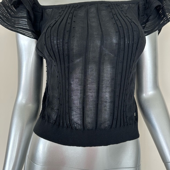 NEW!!! CHANEL women top size 42 or 6 US Authentic - Picture 3 of 12